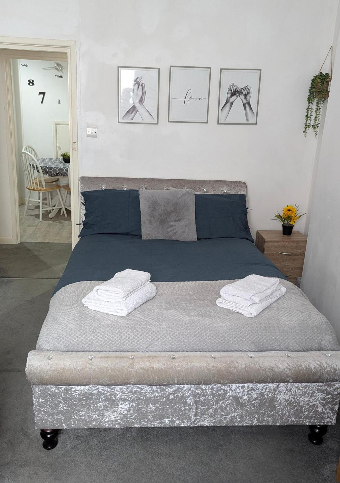 Homely Apartment In The Heart Of Town Centre - Sleeps 6 Bournemouth Exterior foto